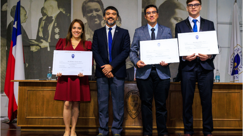 Foto 26 de 74: Universidad Gabriela Mistral celebró a sus egresados y titulados del período 2025-2026
