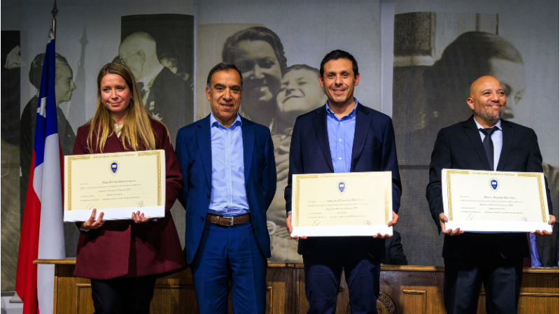 Foto 29 de 74: Universidad Gabriela Mistral celebró a sus egresados y titulados del período 2025-2026