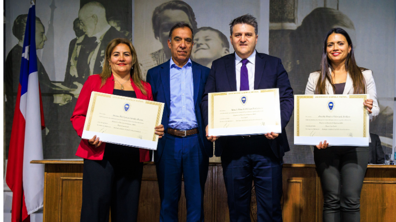Foto 32 de 74: Universidad Gabriela Mistral celebró a sus egresados y titulados del período 2025-2026