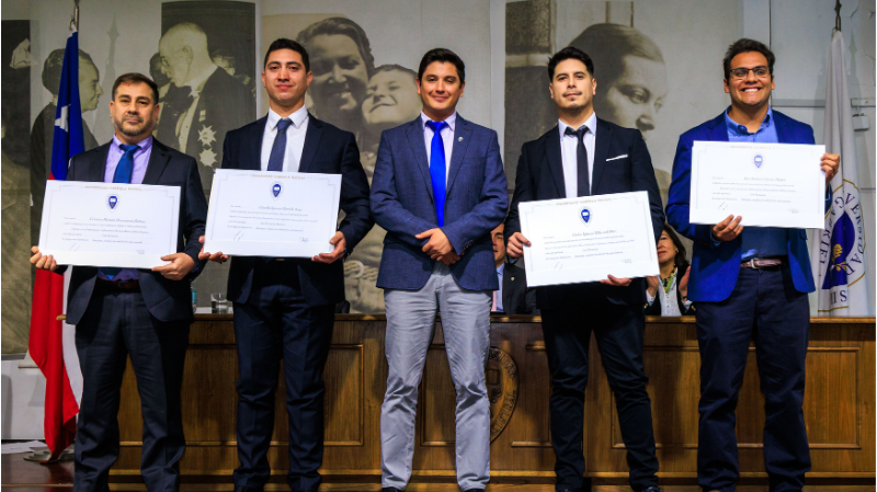 Foto 41 de 74: Universidad Gabriela Mistral celebró a sus egresados y titulados del período 2025-2026