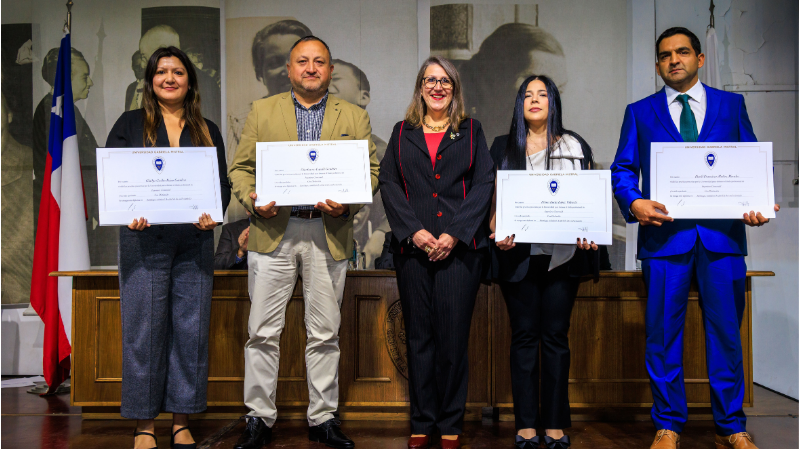 Foto 49 de 74: Universidad Gabriela Mistral celebró a sus egresados y titulados del período 2025-2026