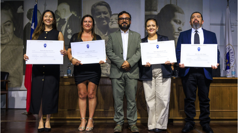Foto 53 de 74: Universidad Gabriela Mistral celebró a sus egresados y titulados del período 2025-2026