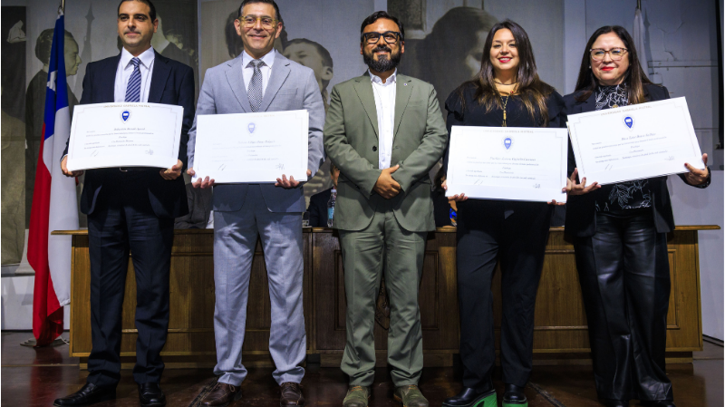 Foto 57 de 74: Universidad Gabriela Mistral celebró a sus egresados y titulados del período 2025-2026