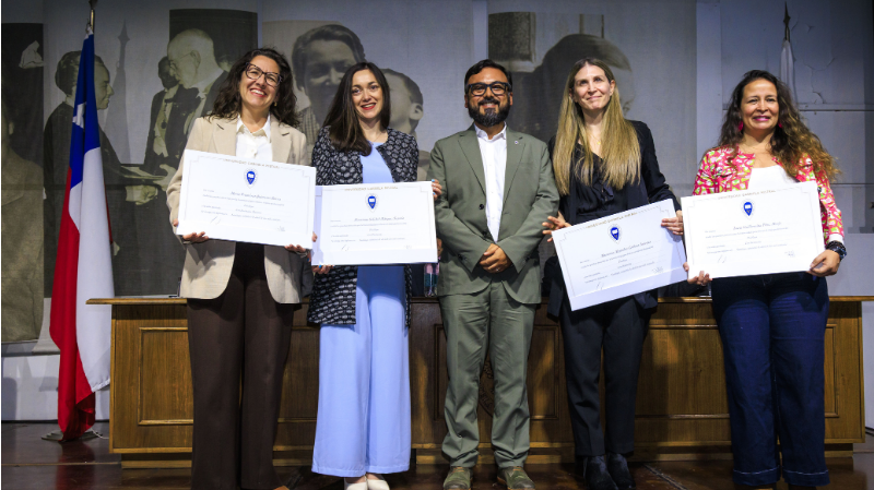 Foto 59 de 74: Universidad Gabriela Mistral celebró a sus egresados y titulados del período 2025-2026