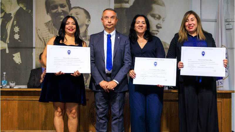 Foto 70 de 74: Universidad Gabriela Mistral celebró a sus egresados y titulados del período 2025-2026