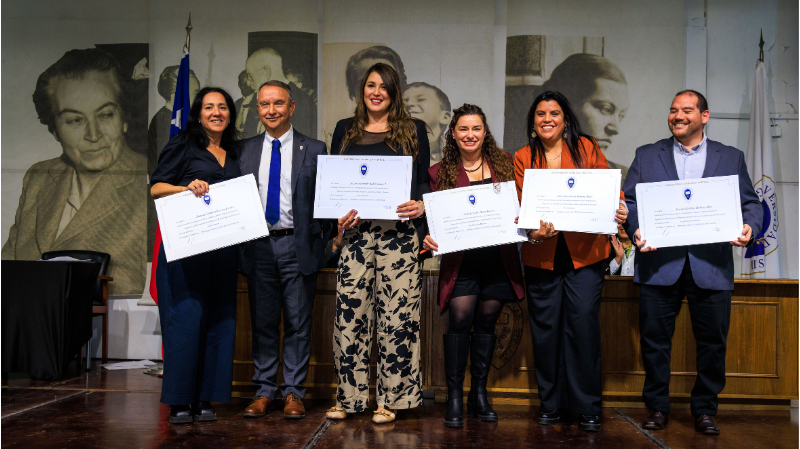 Foto 73 de 74: Universidad Gabriela Mistral celebró a sus egresados y titulados del período 2025-2026