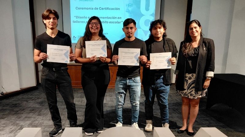 Foto 24 de 32: Estudiantes de Psicología UGM se certificaron en “Diseño e implementación de talleres en el ámbito escolar”