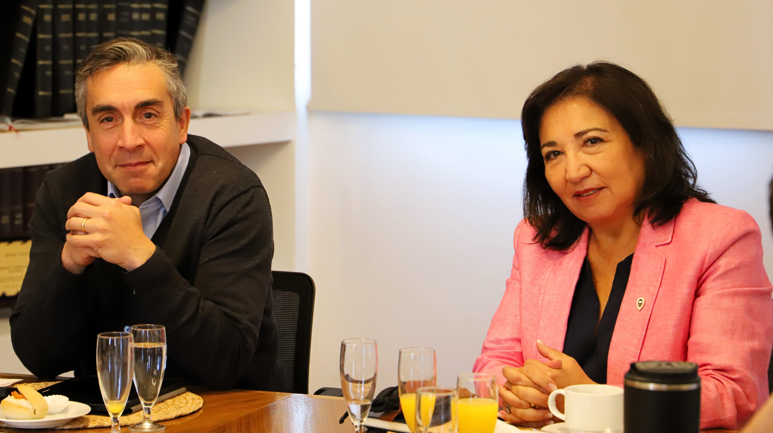 Imagen de la noticia: UGM realiza sexto Consejo Asesor Externo de Innovación con foco en inteligencia artificial