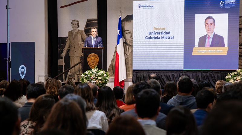 Foto 8 de 20: Universidad Gabriela Mistral inauguró su Año Académico 2026