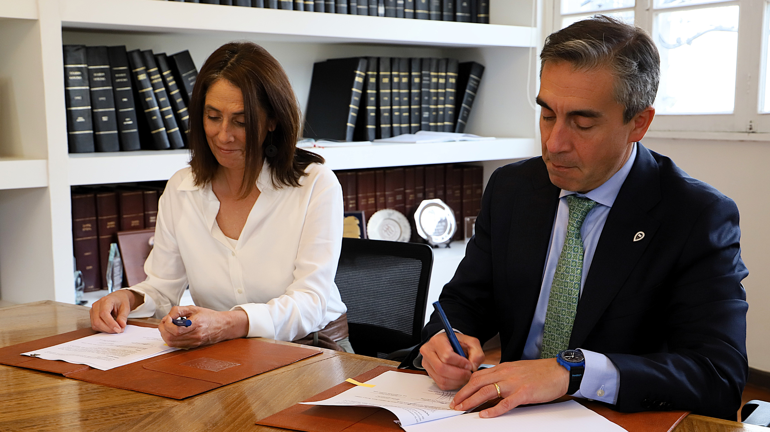 Imagen de la noticia: Universidad Gabriela Mistral y Museo Andino firman convenio para impulsar formación, patrimonio y aprendizaje aplicado