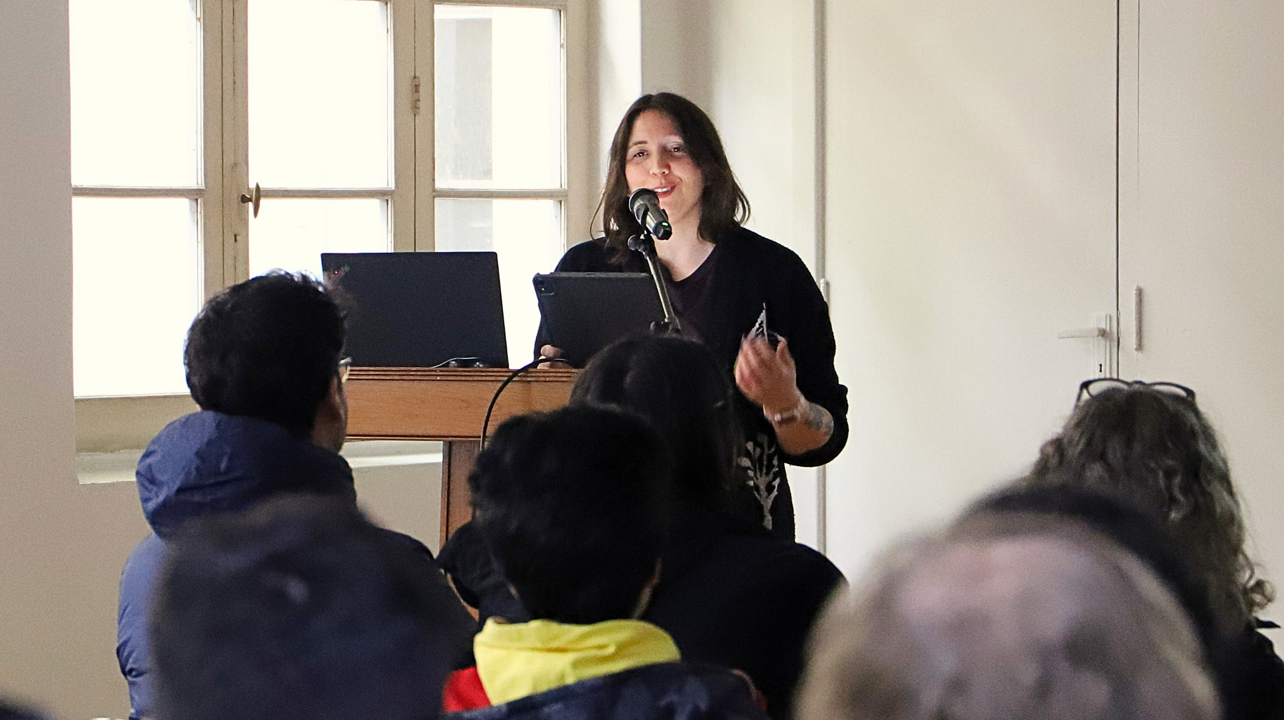 Imagen de la noticia: "Here’s the Plan" llega a la UGM: Fernanda Frick comparte las lecciones de su trayectoria con estudiantes de Diseño UGM