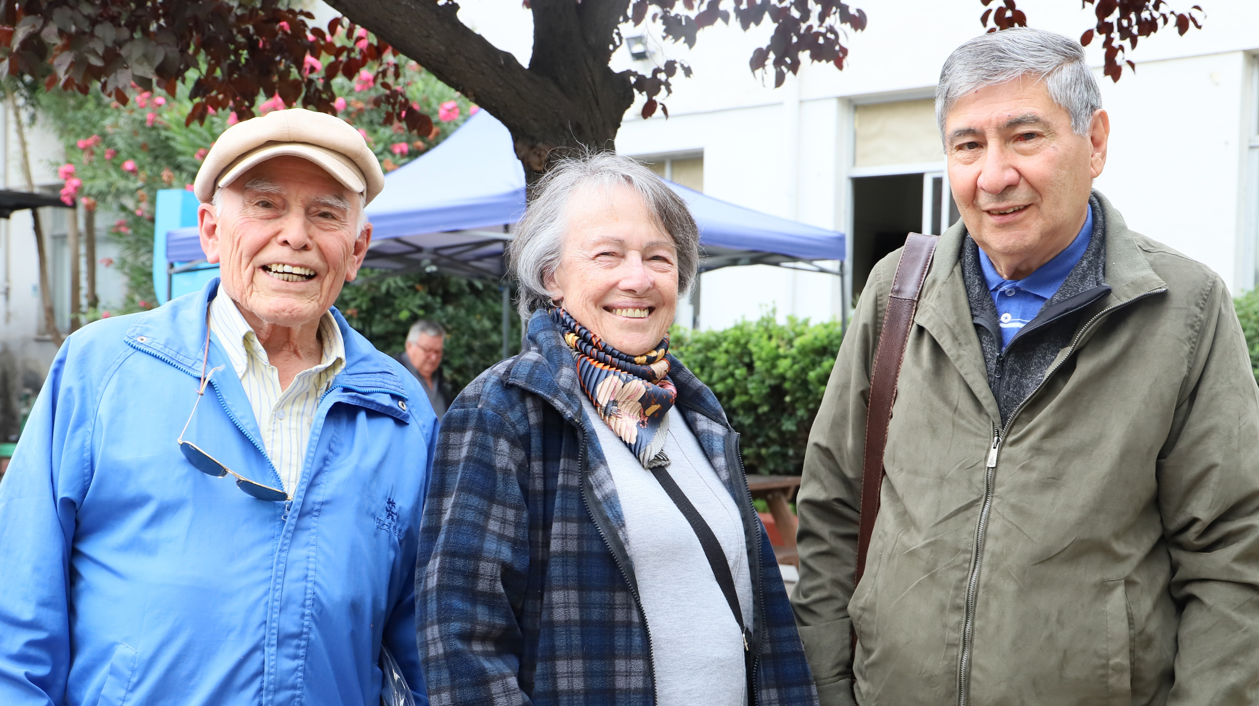 Imagen de la noticia: Estudiantes de más de 80 años se graduaron de la primera Escuela Plateada de la Universidad Gabriela Mistral