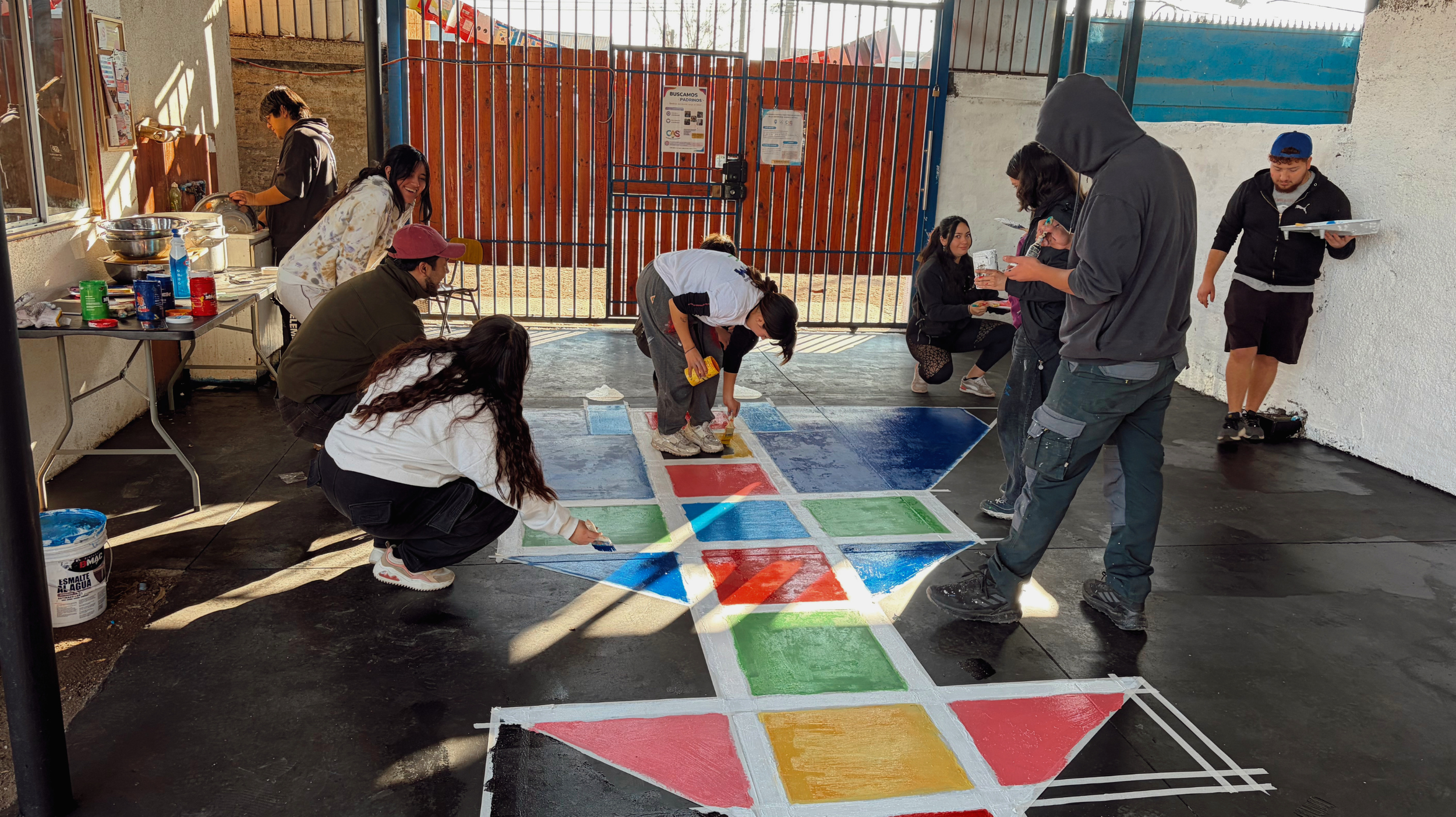 Imagen de la noticia: Mistralinos participaron en Voluntariado de Invierno en el Centro de Acción Social Autismo La Pintana