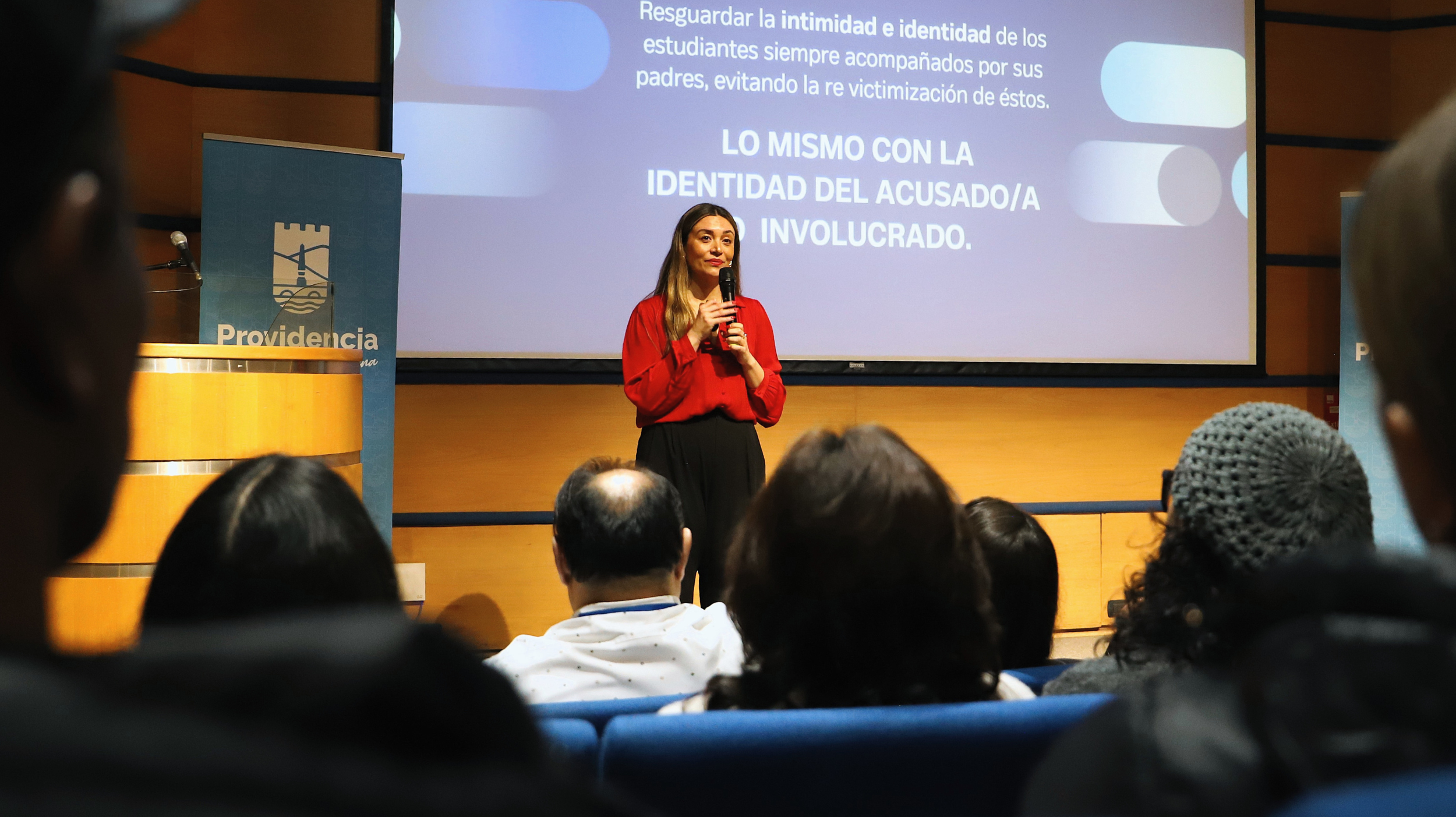 Imagen de la noticia: UGM y Municipalidad de Providencia realizaron seminario sobre el rol garante de derechos en educación