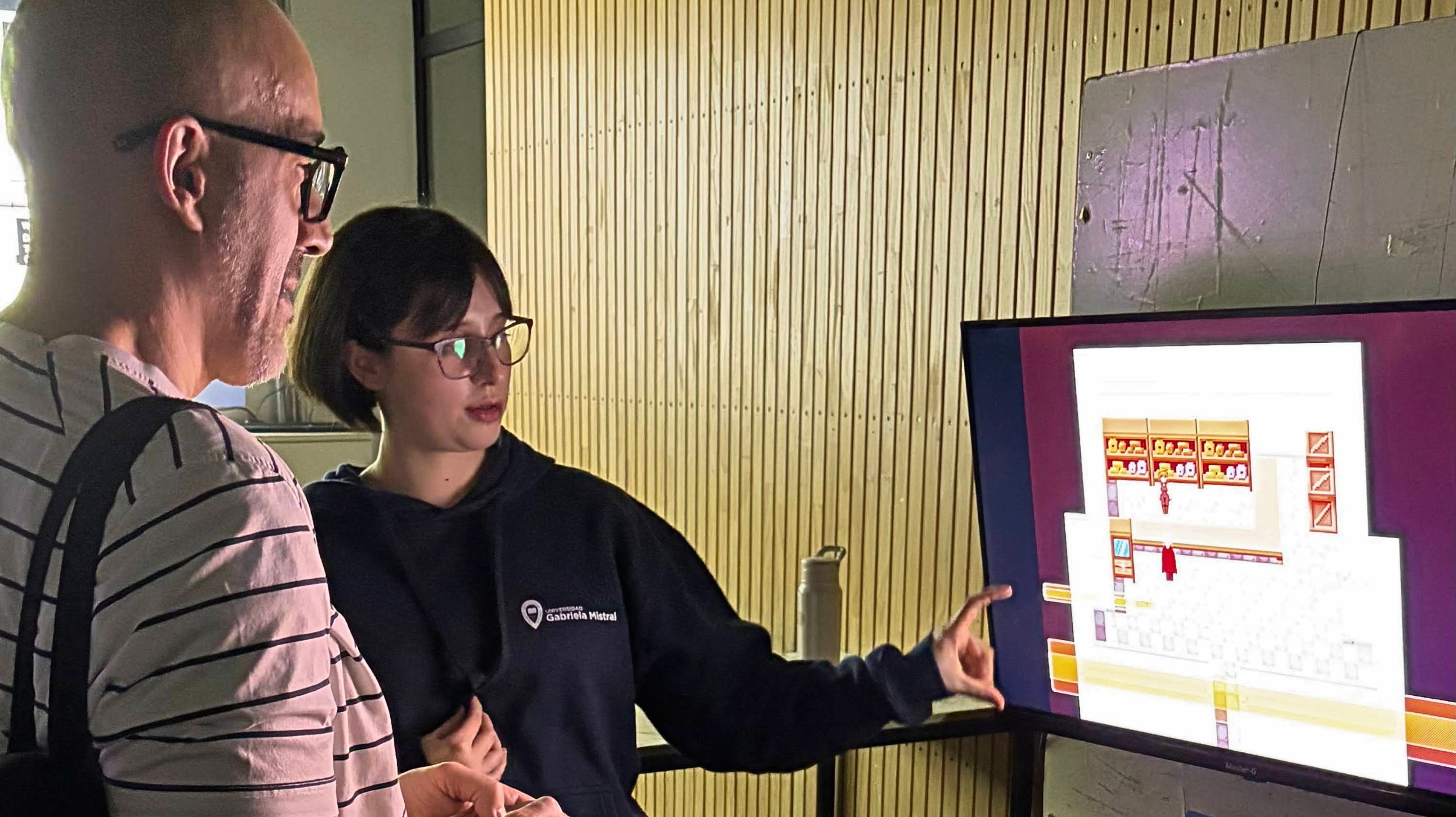 Imagen de la noticia: Estudiantes de Diseño en Interacción Digital UGM presentan trabajos en Processing Community Day Chile 2026