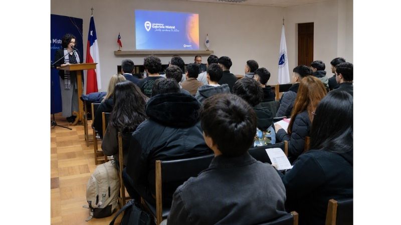 Foto 4 de 7: Universidad Gabriela Mistral fue sede del II Curso Interuniversitario de Derecho Privado Romano