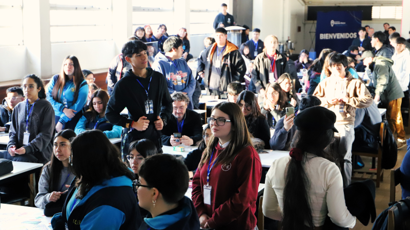 Foto 1 de 14: INSPIRA UGM 2026: estudiantes de III° y IV° medio participaron en desafíos de innovación, negocios e ingeniería
