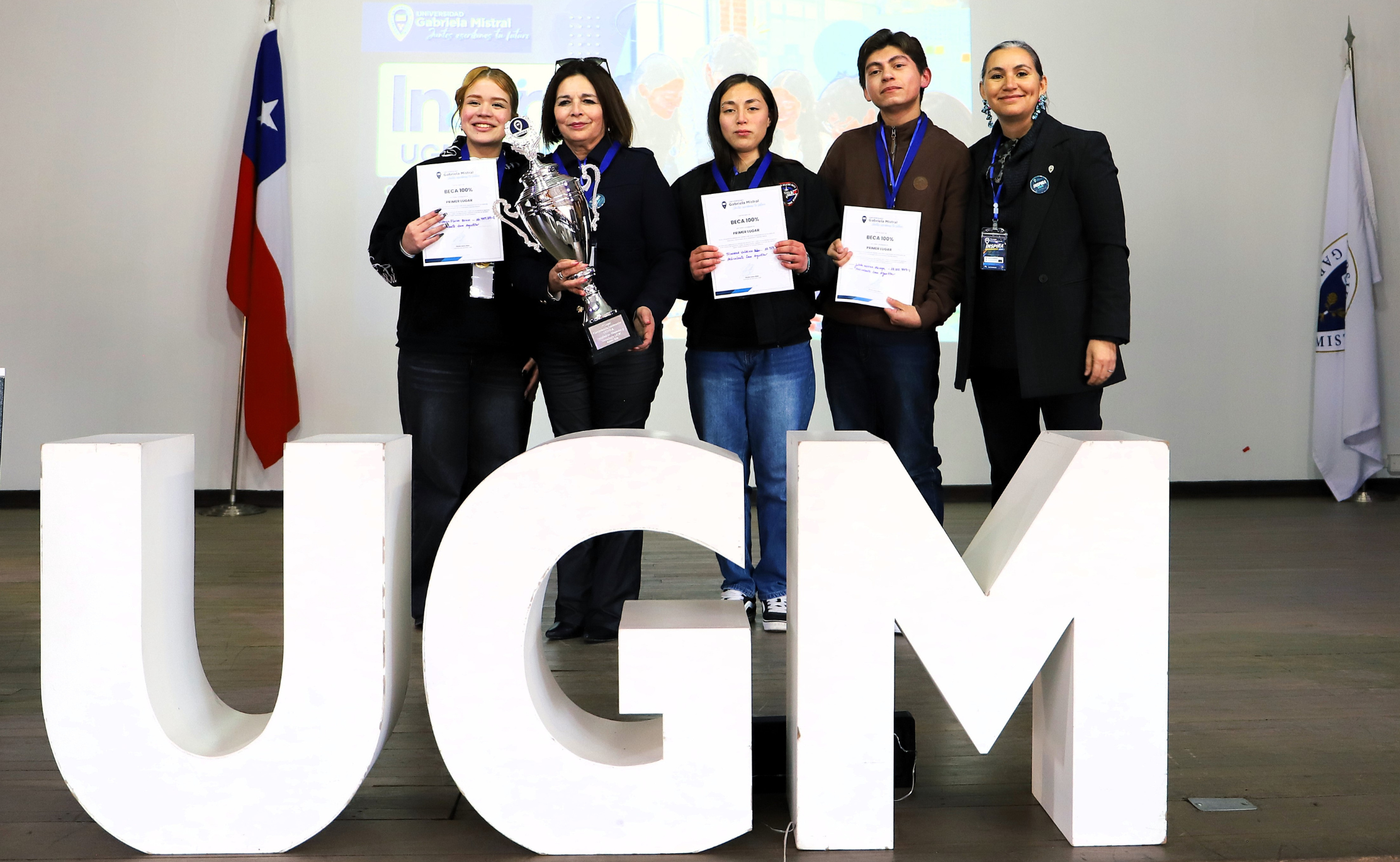 Imagen de la noticia: INSPIRA UGM 2026: estudiantes de III° y IV° medio participaron en desafíos de innovación, negocios e ingeniería