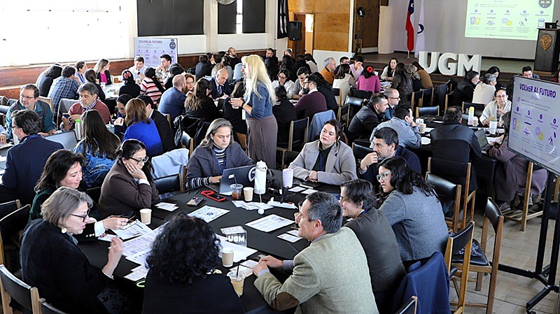 Imagen de la noticia: Claustro Académico 2026 de la Universidad Gabriela Mistral analizó “Currículum Futuro”