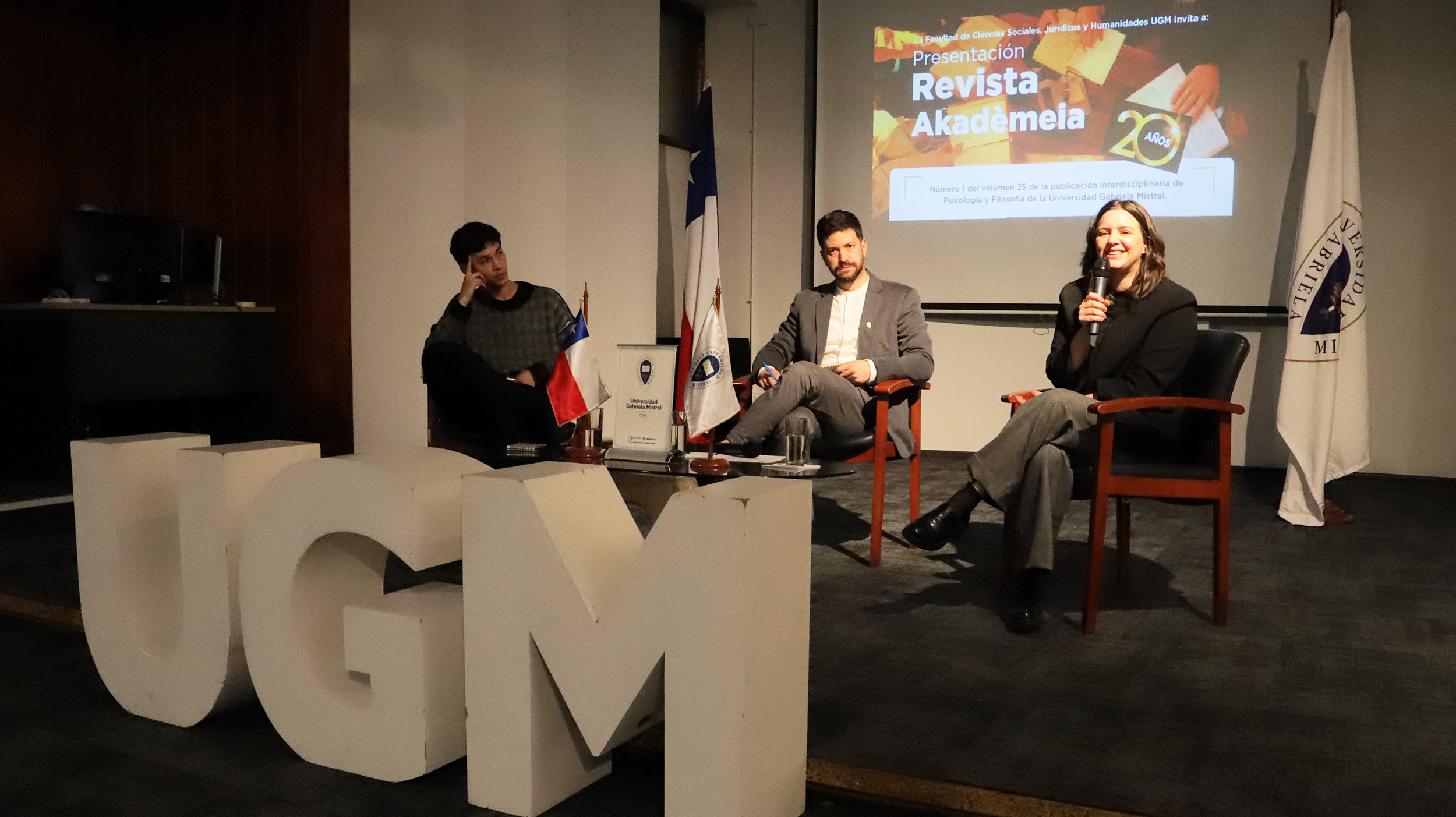 Imagen de la noticia: Revista Akadèmeia de la UGM lanzó su volumen 25 número 1 a 20 años de su edición digital
