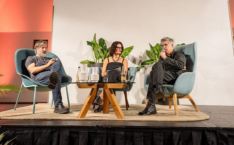 Imagen de la noticia: Decana Jeannette Plaut condujo conversatorio con los Premios Nacionales de Arquitectura 2026