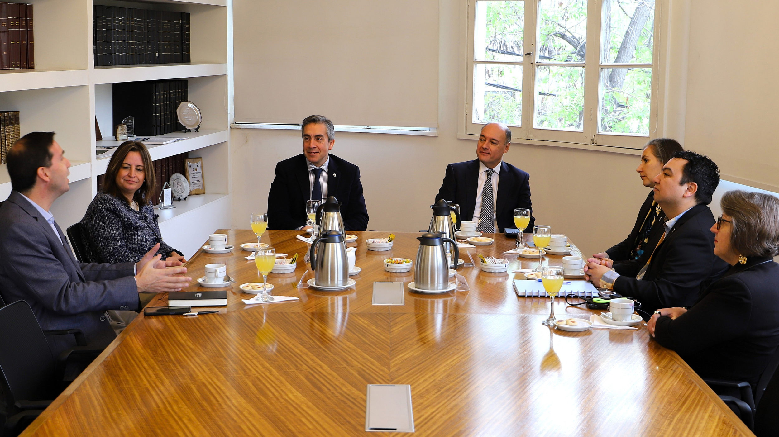 Imagen de la noticia: UGM y Grant Thornton Chile firman convenio de colaboración académica y profesional